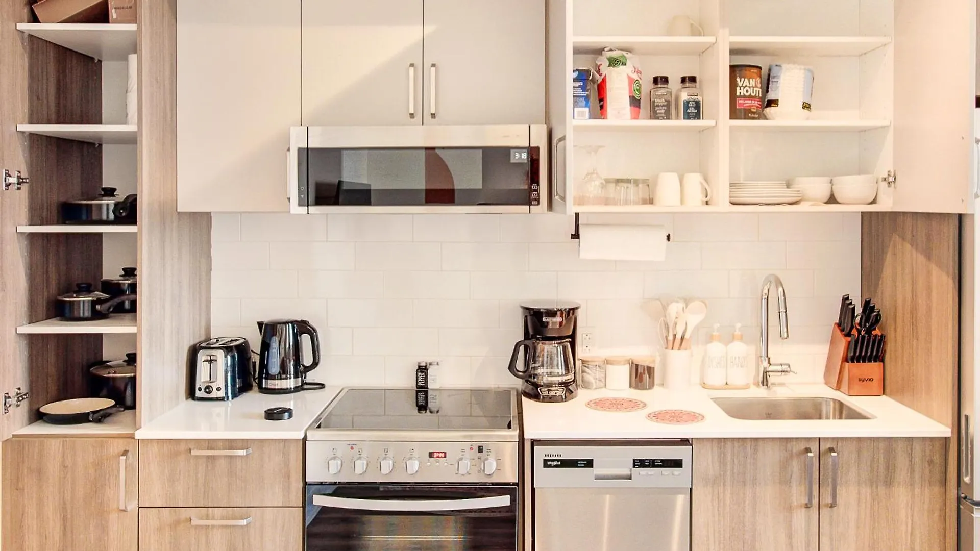 Terracotta 1-Bd In Downtown Mtl Apartment Montreal Canada