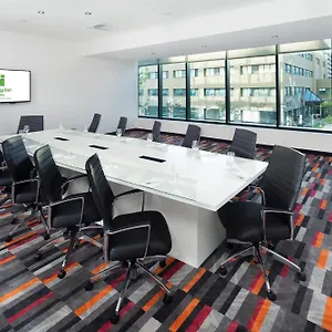 Hotel & - Centre-ville Ouest By Ihg, Montréal